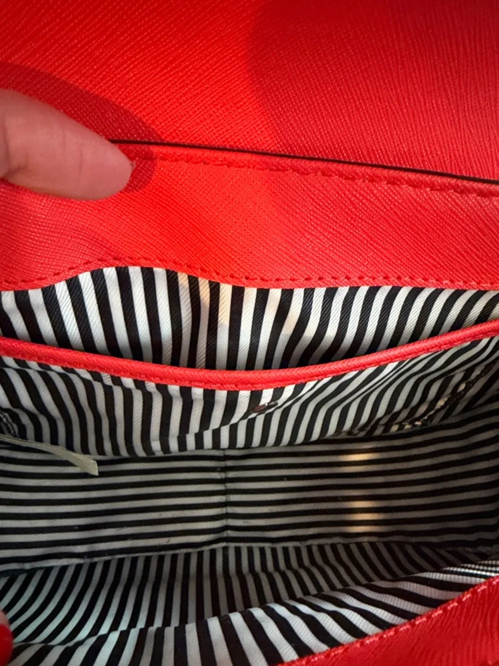 Kate Spade Saffiano Laather Crossbody Bag